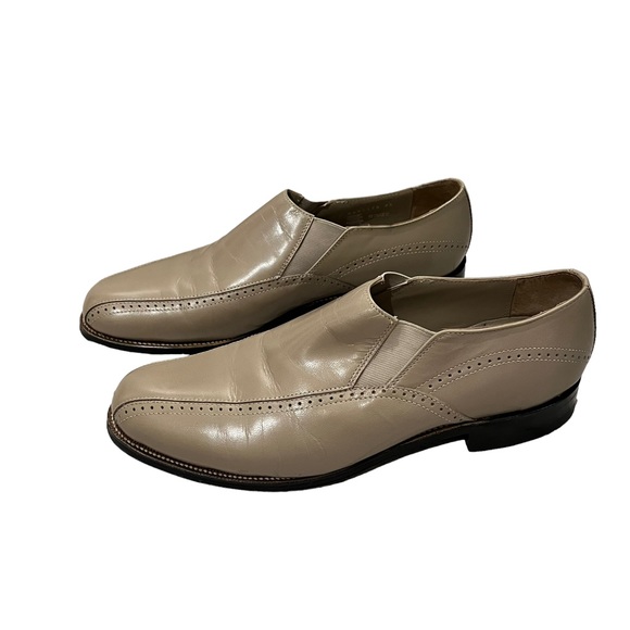 Stacy Adams Madison Taupe Leather Slip On Loafer, Sz 7.5 - Picture 3 of 13